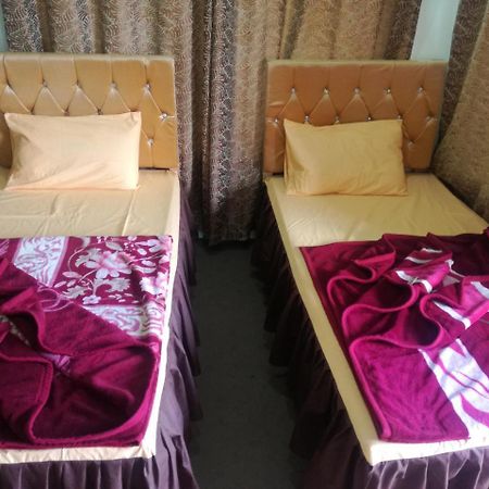 Smart Hotel Abbottabad Ngoại thất bức ảnh